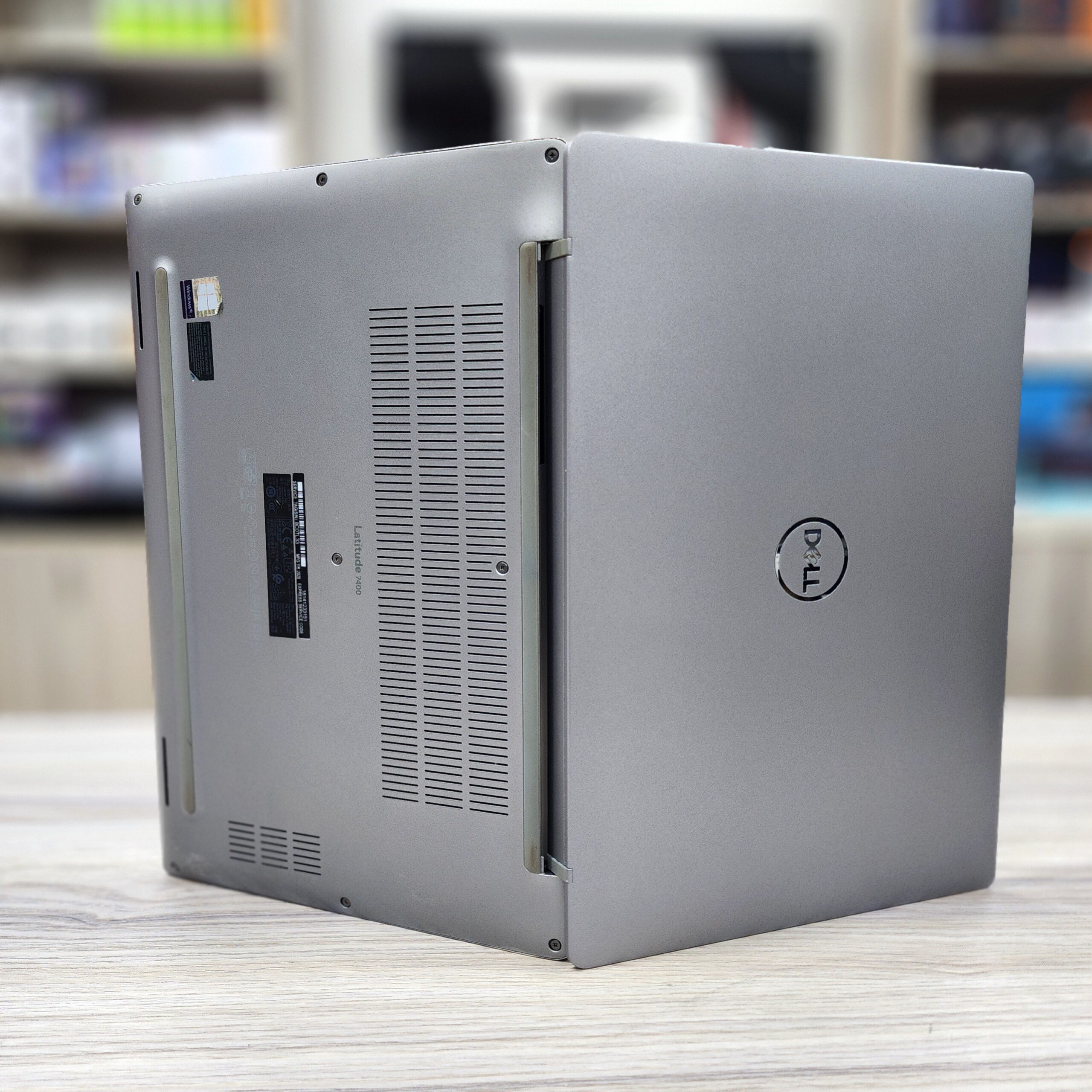 USED DELL LATITUDE 7400 I7 8TH GEN 8GB| 256GB| 14″ LAPTOP - Image 4