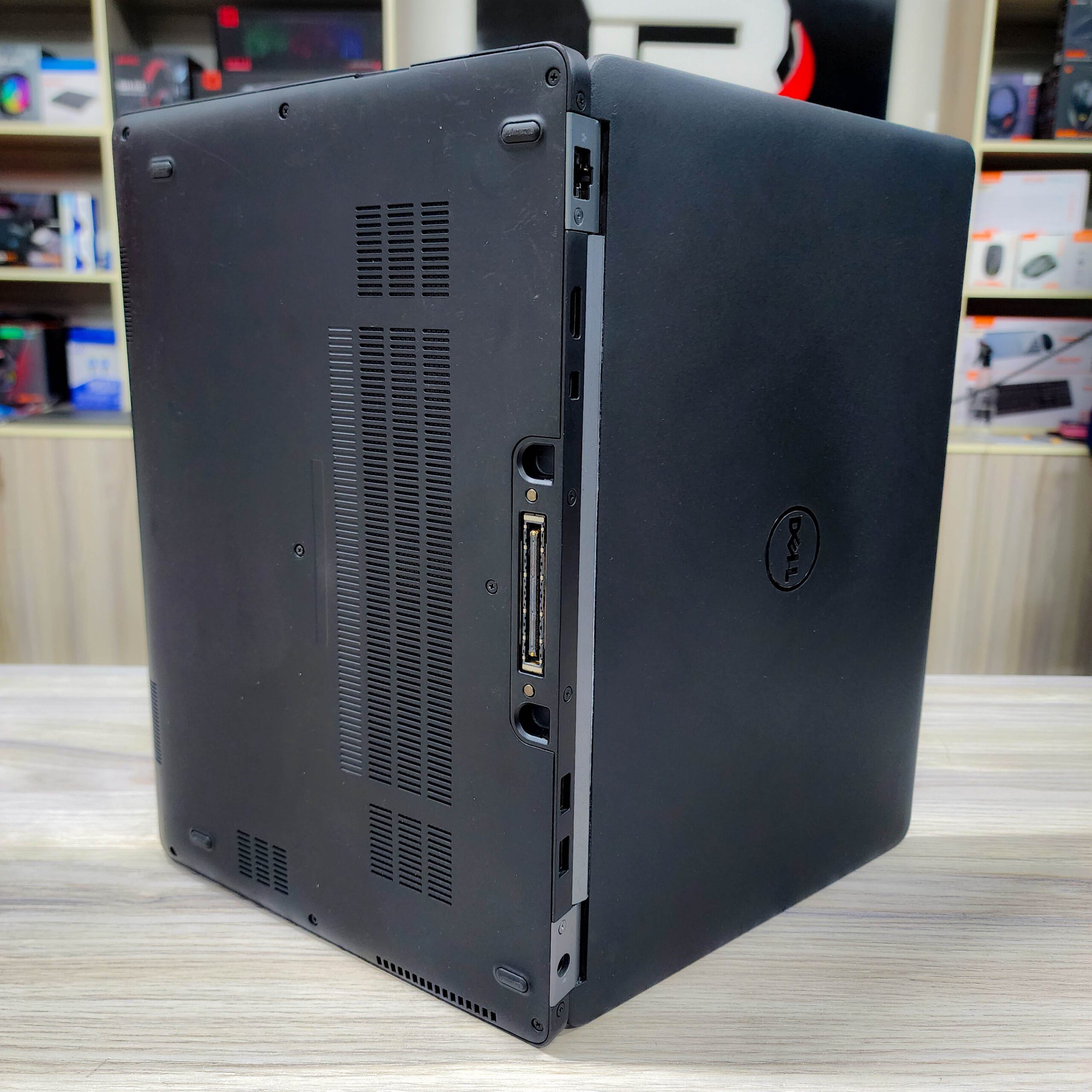 USED DELL LATITUDE E7470 I5 6TH GEN LAPTOP - Image 4